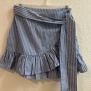 Striped fabric skirt